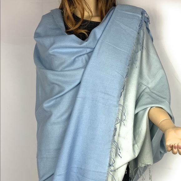 Ombré pashmina shawl - Picture 2 of 9